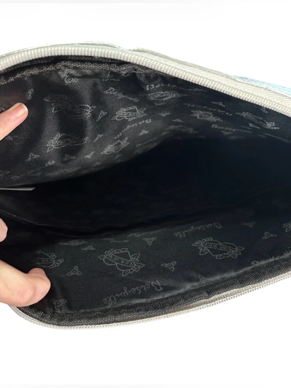 Betsey Johnson Betseyville Metallic Laptop Case